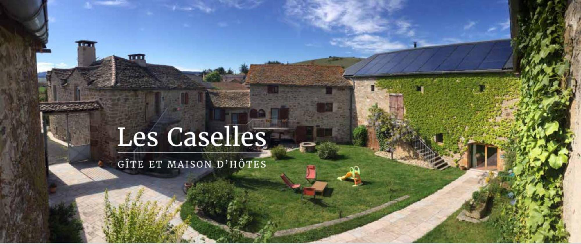 Les Caselles, Gite Et Maison D'Hotes Saint-Beauzely Exterior foto