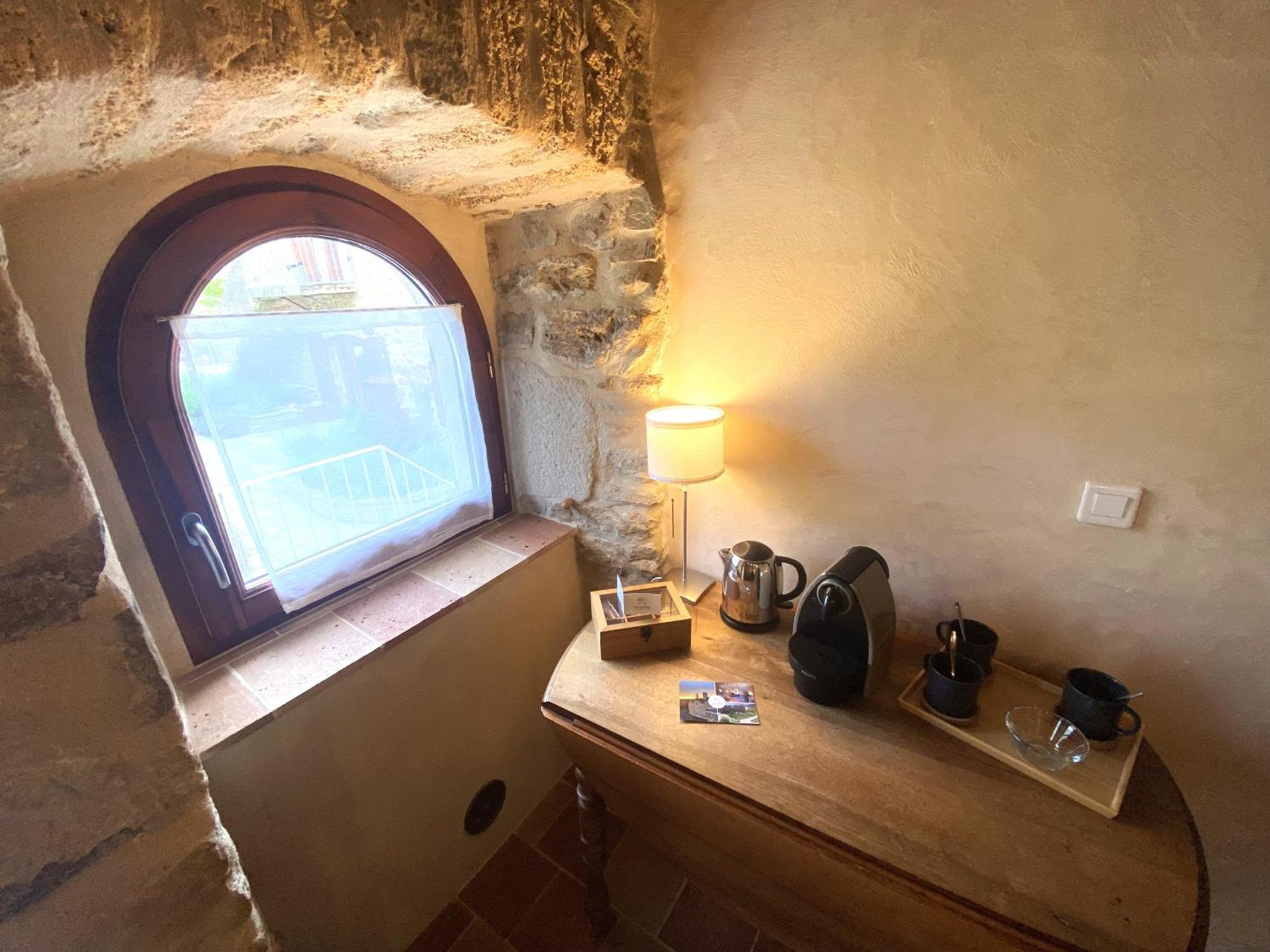Les Caselles, Gite Et Maison D'Hotes Saint-Beauzely Exterior foto
