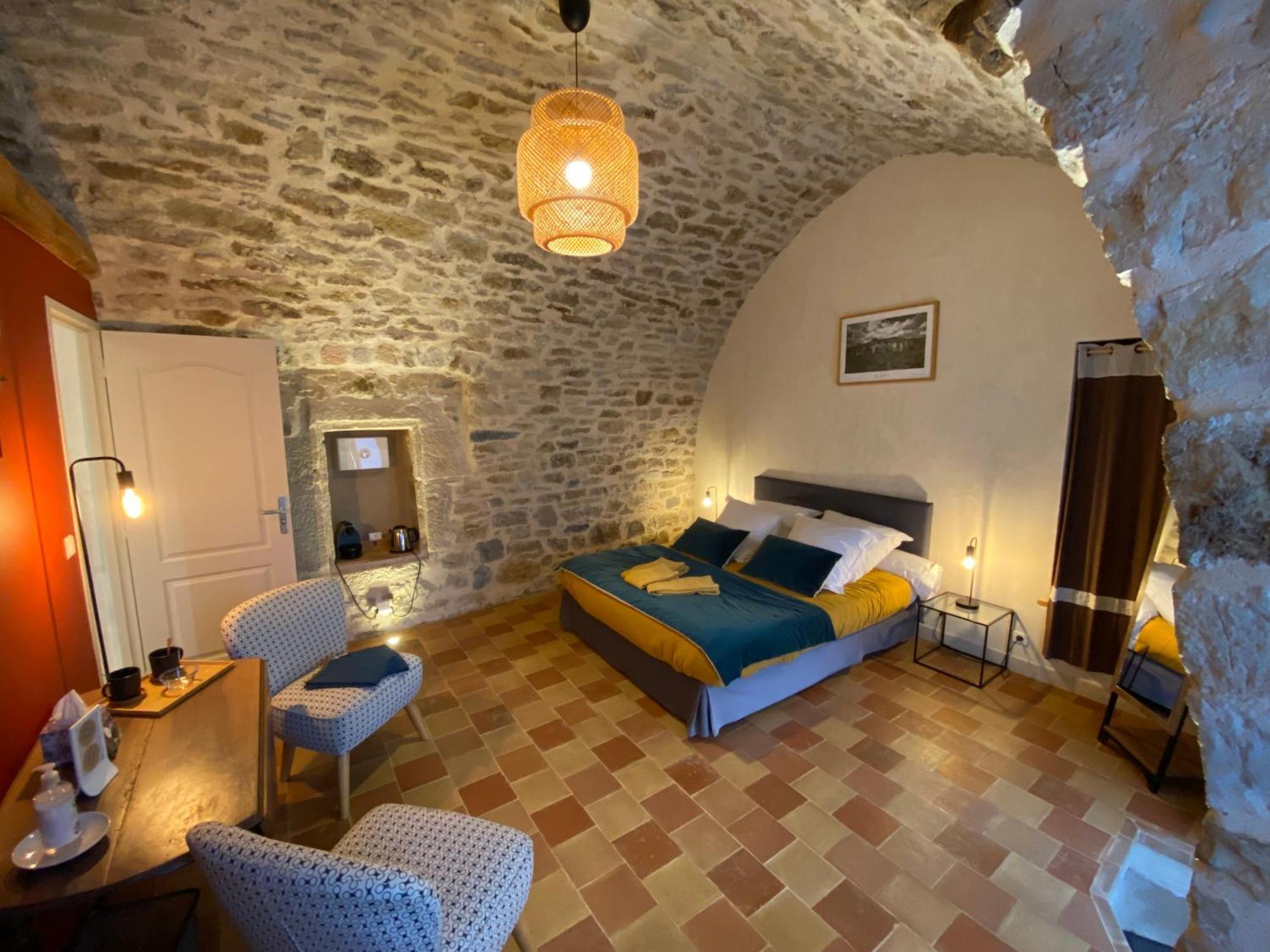 Les Caselles, Gite Et Maison D'Hotes Saint-Beauzely Exterior foto